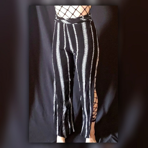 Leg slit Boho high waisted bottoms - Picture 1 of 3